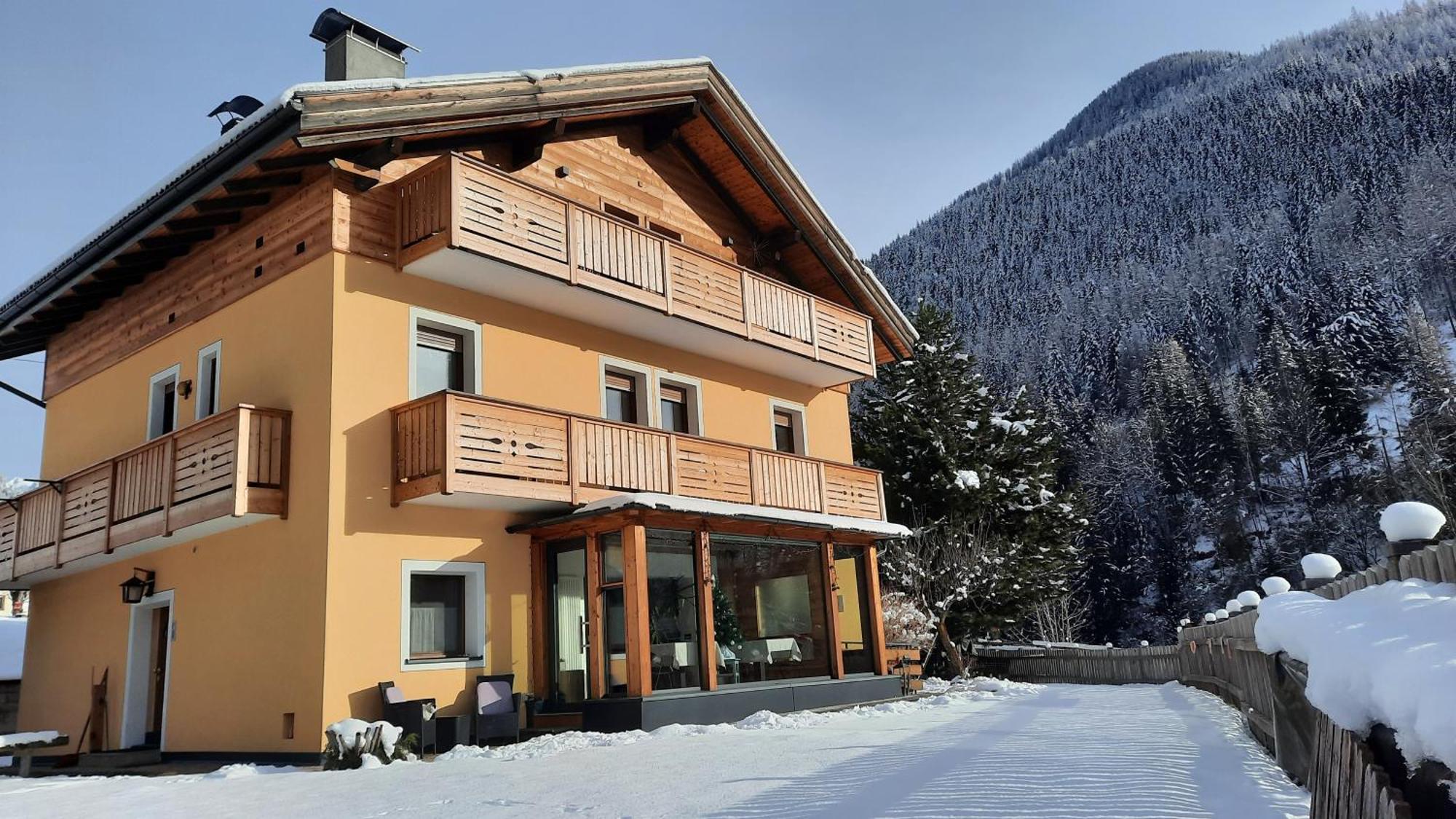 B&B B&Beautyfol Dolomites Adults Only Predazzo Exteriér fotografie